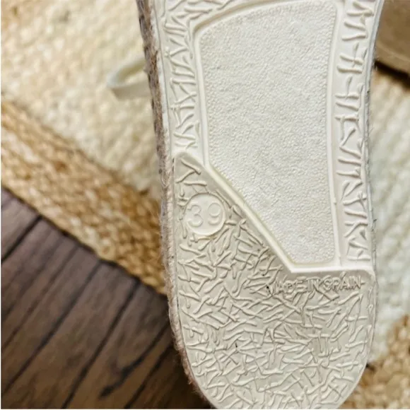 Russell &amp; Bromley Sugar Rush Plimsole White Leather Espadrille Sneakers Size 8