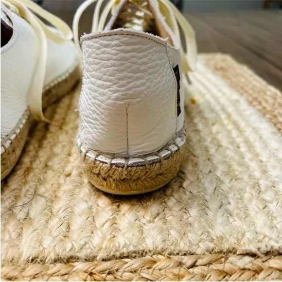 Russell &amp; Bromley Sugar Rush Plimsole White Leather Espadrille Sneakers Size 8