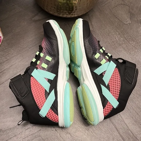 RYKA Women's Devotion XT Mid Top Training Sneakers