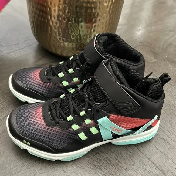 RYKA Women's Devotion XT Mid Top Training Sneakers