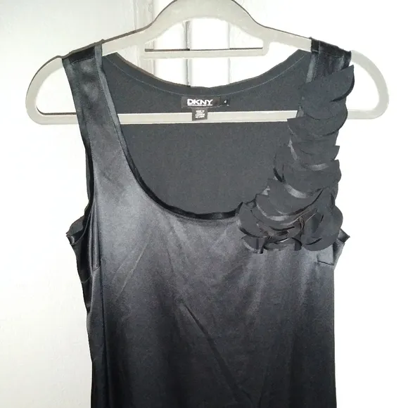 🌺SALE $395 Silk Stretch Blend DKNY Black Mini Dress Donna Karan Abstract Floral