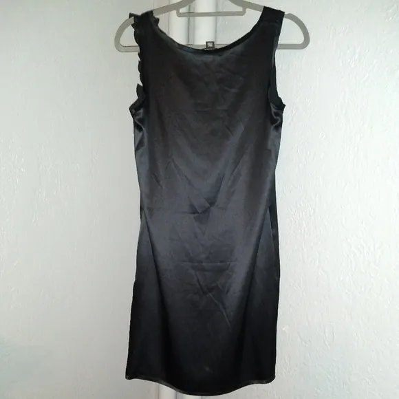 🌺SALE $395 Silk Stretch Blend DKNY Black Mini Dress Donna Karan Abstract Floral