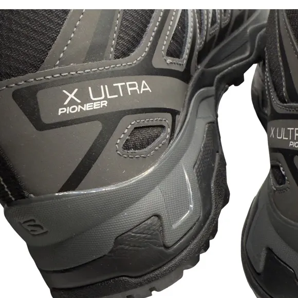 Salomon X ULTRA PIONEER MID CSWP Black/Magnet/Monument Size 9