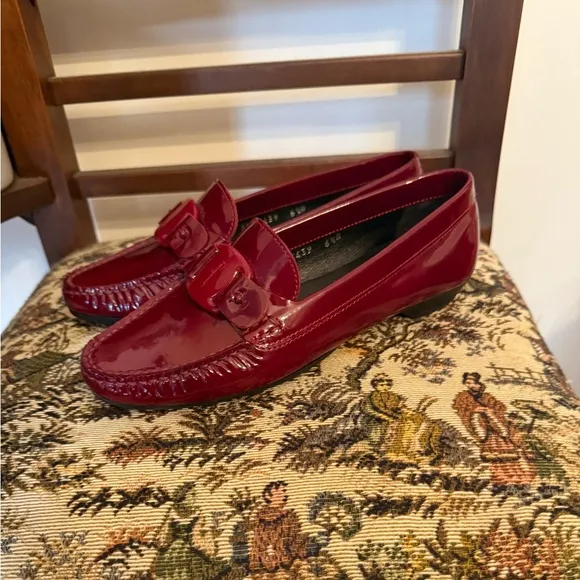 Salvatore Ferragamo Burgundy Patent Leather Loafers Women's Size: 6.5B