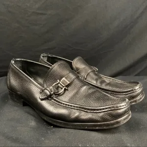 Salvatore Ferragamo men’s logo buckle loafers