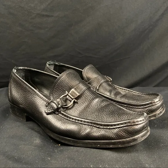 Salvatore Ferragamo men’s logo buckle loafers