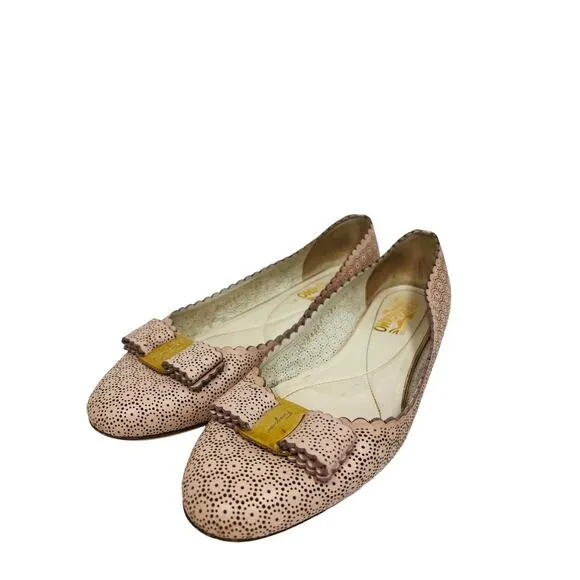 SALVATORE FERRAGAMO Pink Leather Vara Bow Laser Cut Ballet Flats US 7.5 EU 37.5