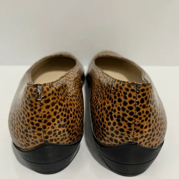 Salvatore Ferraganno Boutique Made in Italy Shiny Cheetah Print flats size 8.5