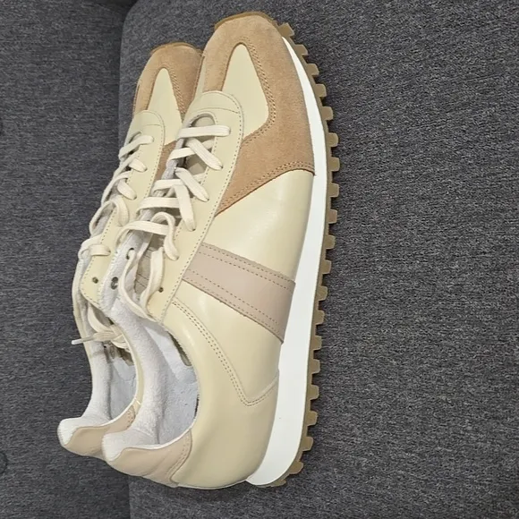 Sandro beige neutral low top sneakers size EU 42 NWOB