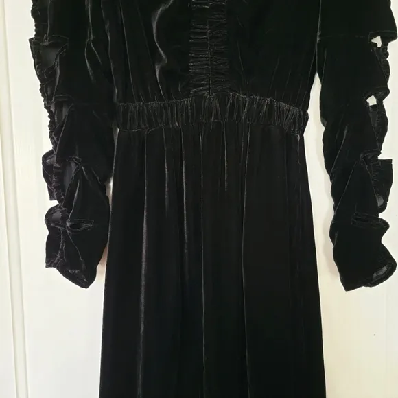 Sea New York Mayde Midi Dress Black Velvet Cut Out Long Sleeves Dark Romantic