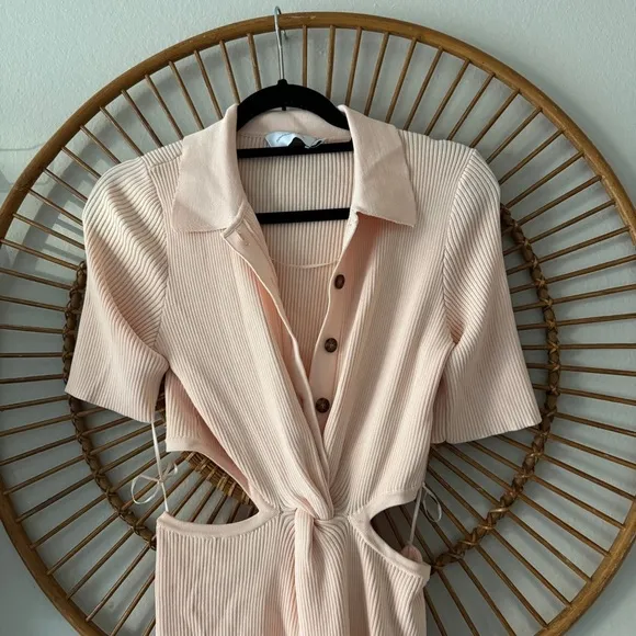 Significant Other Delta Knit Dress in Apricot size 6