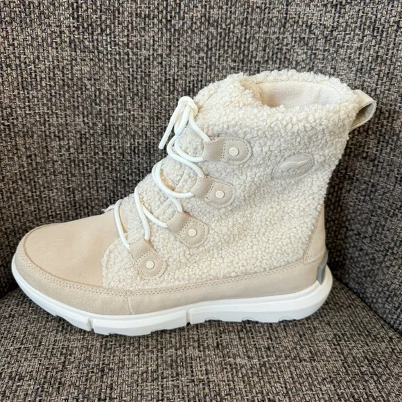 Sorel Explorer Next Joan Cozy &amp; Waterproof Suede  Boots Size 10.5 NWT