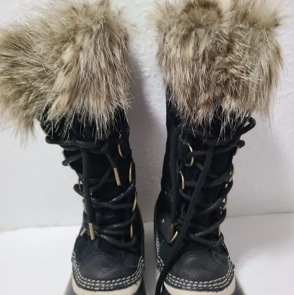 Sorel Joan of arctic tall winter boots snowboots