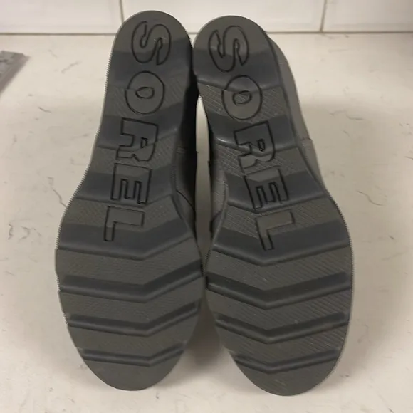Sorel Joan Of Arctic Wedge II Chelsea Boot Women’s Quarry Size 5 Gray Ankle Boot