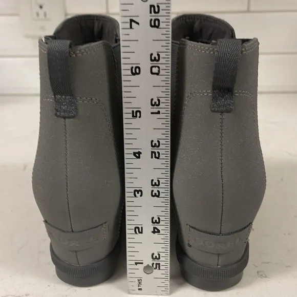 Sorel Joan Of Arctic Wedge II Chelsea Boot Women’s Quarry Size 5 Gray Ankle Boot