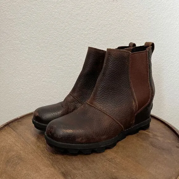 Sorel Joan of Arctic Wedge II Pull-On Brown Leather Chelsea Boots Women's 8.5
