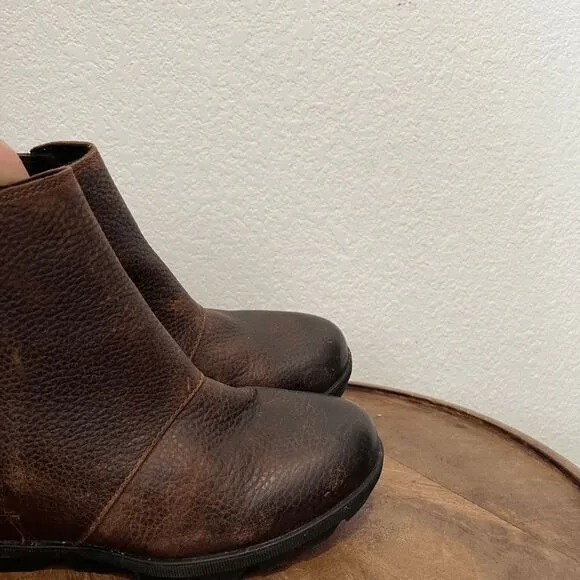 Sorel Joan of Arctic Wedge II Pull-On Brown Leather Chelsea Boots Women's 8.5