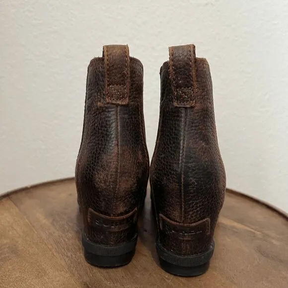 Sorel Joan of Arctic Wedge II Pull-On Brown Leather Chelsea Boots Women's 8.5
