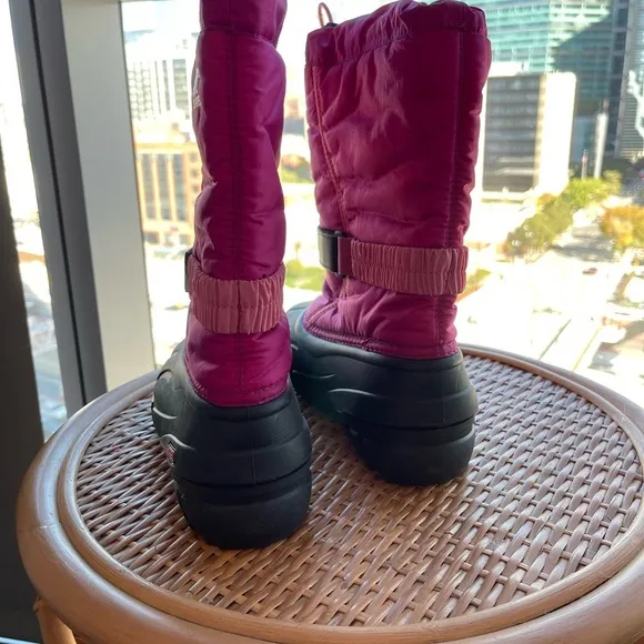 Sorel Kid's Flurry Padded Black Pink Drawstring Winter Snow Boots Size 6