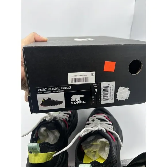 SOREL Kinetic Breakthru Tech Lace BLACK / Chrome Grey Women's Shoes Size 7