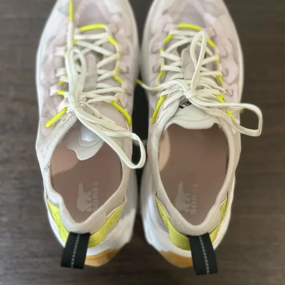 Sorel Kinetic Breakthru Tech Lace Sneakers, size 9.