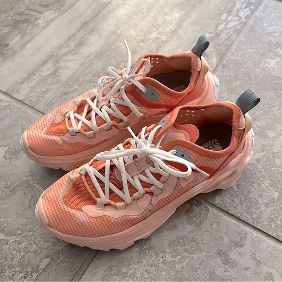 Sorel Kinetic Breakthru Tech Lace-Up Sneakers Size 8