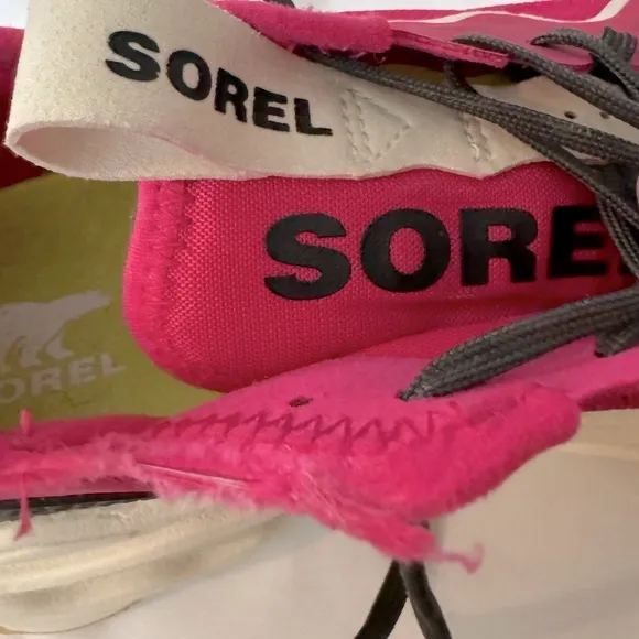 Sorel Sz 10 Pink Kinetic Breakthrough Tech Lace Sneakers Trainers Athletic Shoes