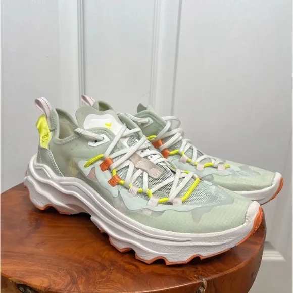 Sorel Women's Kinetic Breakthru Tech Lace Sneakers Multicolor Size 9.5 Green