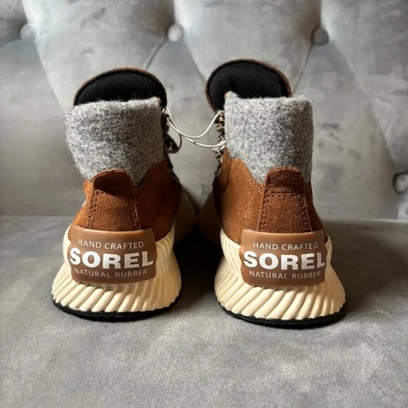 SOREL Youth Girls Youth‎ Out N About Conquest Waterproof Boots Size 1 NEW