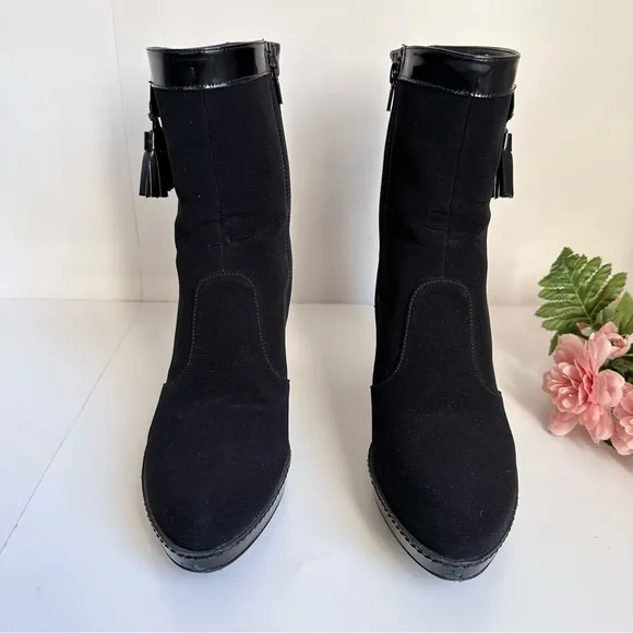 STUART WEITZMAN Black Gore-Tex Patent Leather Tassel Side Zip Waterproof Booties