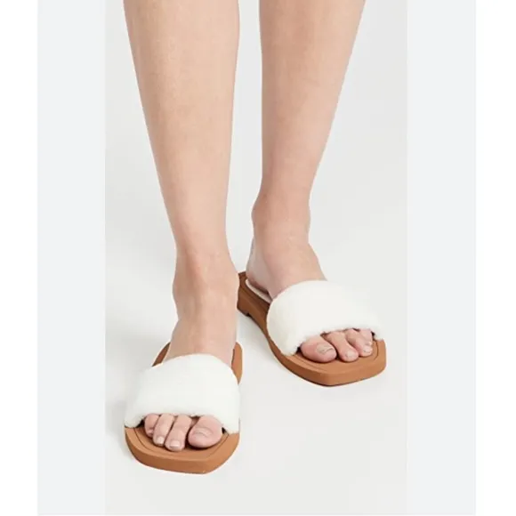 STUART WEITZMAN Cammy Slide Sandal NaturalShearling size 10 new