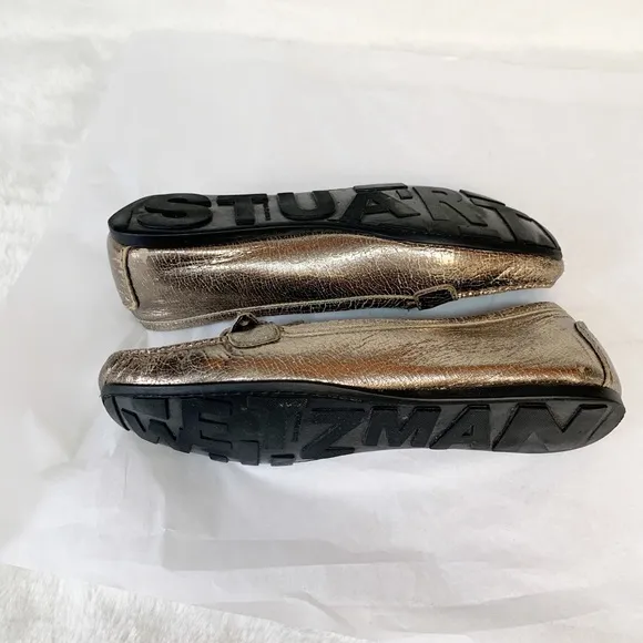 Stuart Weitzman Embossed Leather Loafers Size: 7