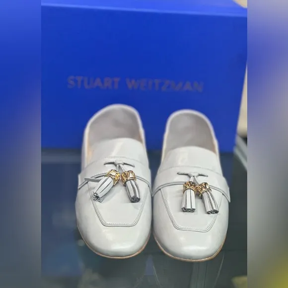 Stuart Weitzman Wylie‎ Foldable Back Loafers new with box . Color bone