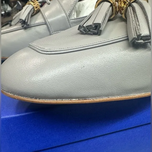 Stuart Weitzman Wylie‎ Foldable Back Loafers new with box . Color bone