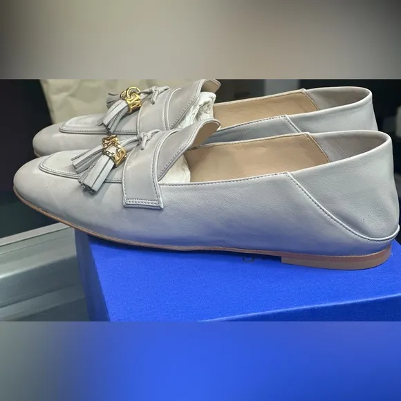 Stuart Weitzman Wylie‎ Foldable Back Loafers new with box . Color bone