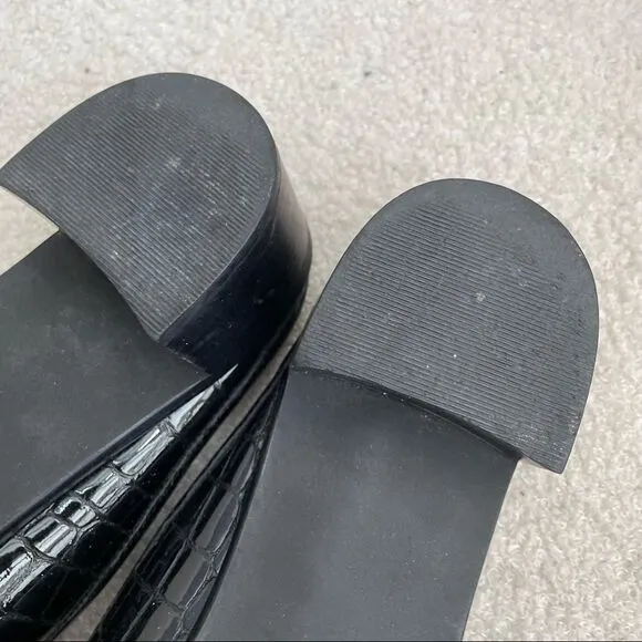 Stuart Weitzman Black Crocodile Patent Leather Block Heel Mules Shoes 8 Narrow