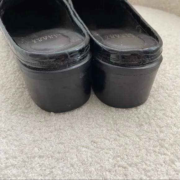 Stuart Weitzman Black Crocodile Patent Leather Block Heel Mules Shoes 8 Narrow
