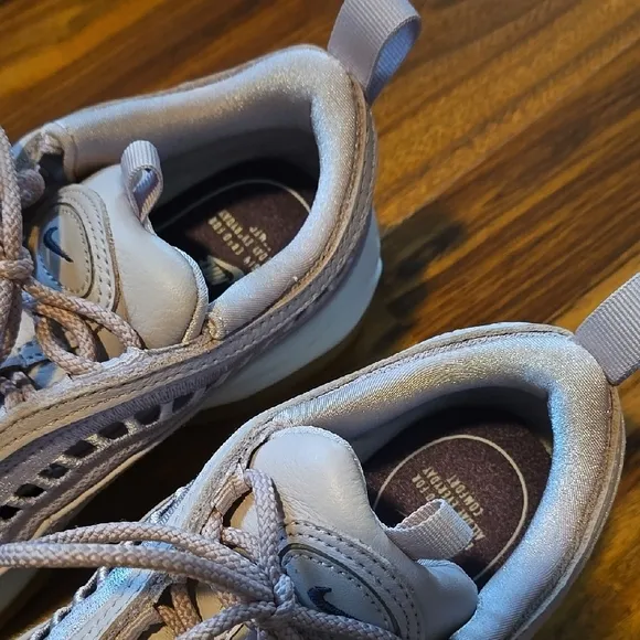 Stylish Beige Sneakers