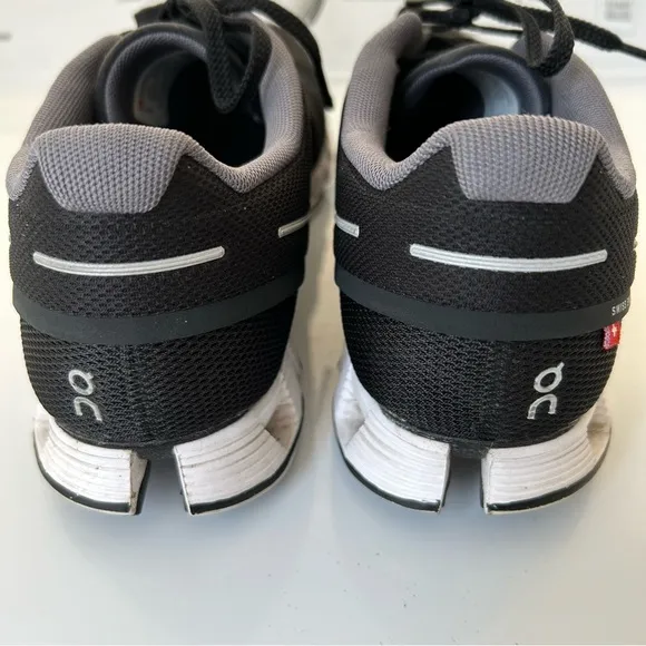 Swiss Engineering On Women's Cloud 5 Black Running Shoes/Sneakers (Size 9.5)
