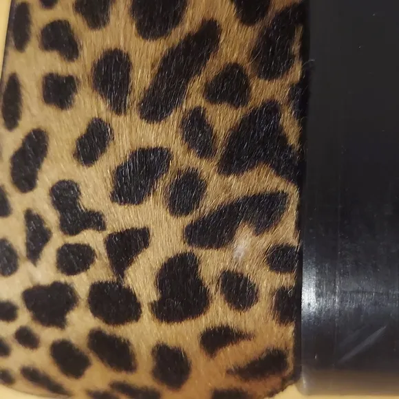 Talbots Cheetah Print Pony Haired Leather Soled Loafers Size 6.5 Black Tan EUC
