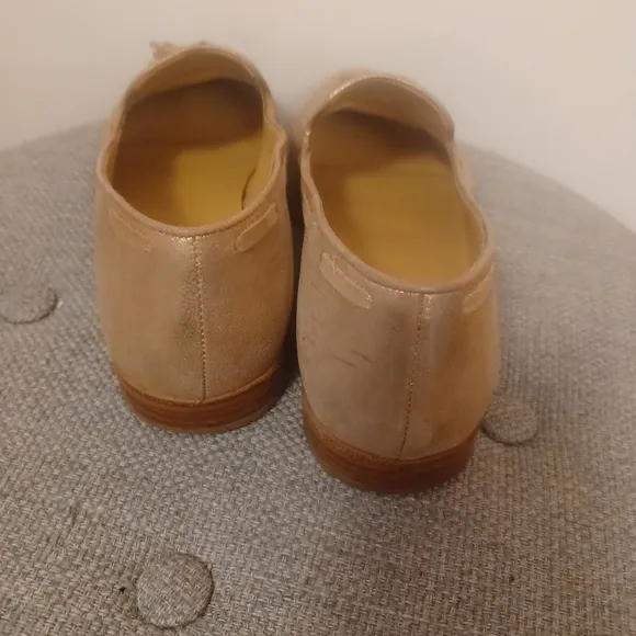 TALBOTS Leighton Tassel loafers metallic suede sz 9