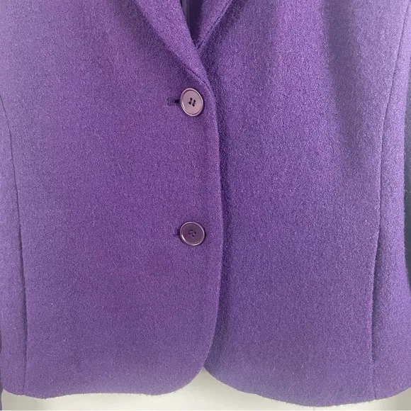 Talbots Wool Blend Purple Blazer Notched Collar Front Pockets Shorter Length 4P