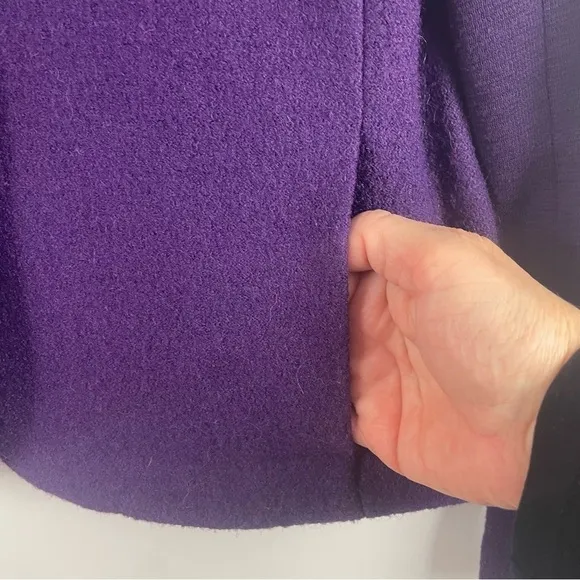 Talbots Wool Blend Purple Blazer Notched Collar Front Pockets Shorter Length 4P