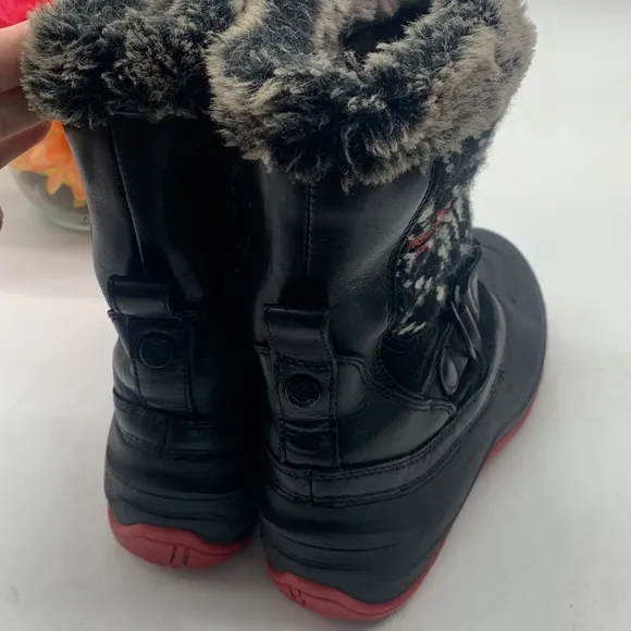 The North Face Black White Pink Winter Knit Women's TNF Suede Grip Boots Size 7