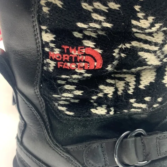 The North Face Black White Pink Winter Knit Women's TNF Suede Grip Boots Size 7