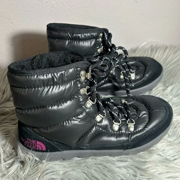 The North Face Thermo Ball Lace Waterproof Black Black Pink Winter Boots Size 9