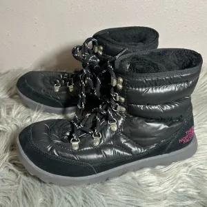 The North Face Thermo Ball Lace Waterproof Black Black Pink Winter Boots Size 9