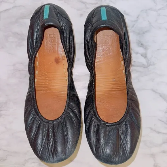Tieks Black Leather Slip On Ballet Flats size US 8