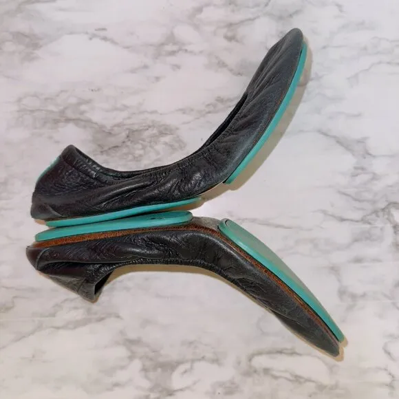 Tieks Black Leather Slip On Ballet Flats size US 8