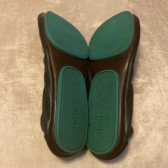 TIEKS Matte Black Leather Ballet Flats